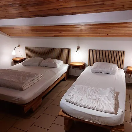 Modern Group In Bra 別荘 Lierneux