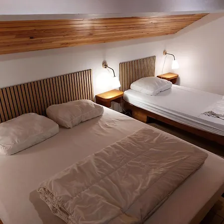 Modern Group In Bra 別荘