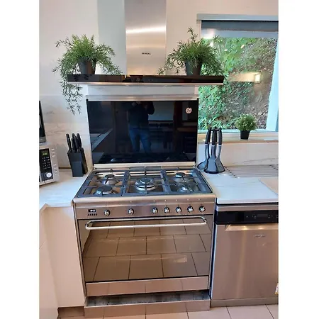 Modern Group In Bra Ferienhaus *