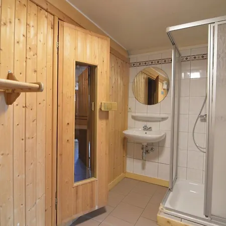 Holiday home Modern With Bubble Bath And Sauna In Bra *